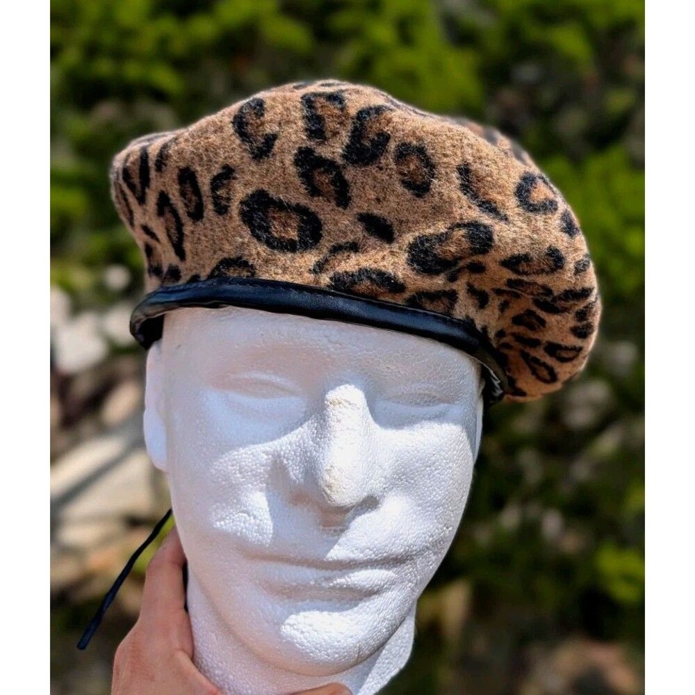 Leopard Cheetah Print Felt Military Beret Hat Tan Black One Size Lined Adjusts